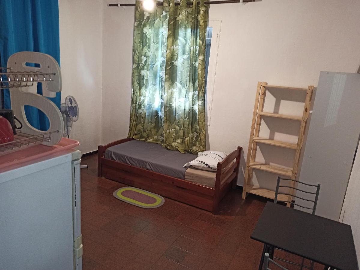 Locatriolet Apartment Сен Дьони Екстериор снимка